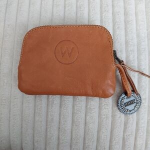 Wanderers Venetian Card Wallet is a compact, full-grain leather wallet featuring